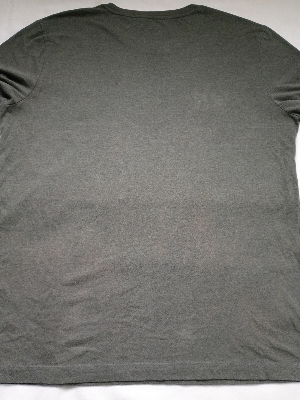 Banana Republic T-Shirt Charcoal Gray Elephant Graphic Size L. Unisex. - Picture 6 of 6